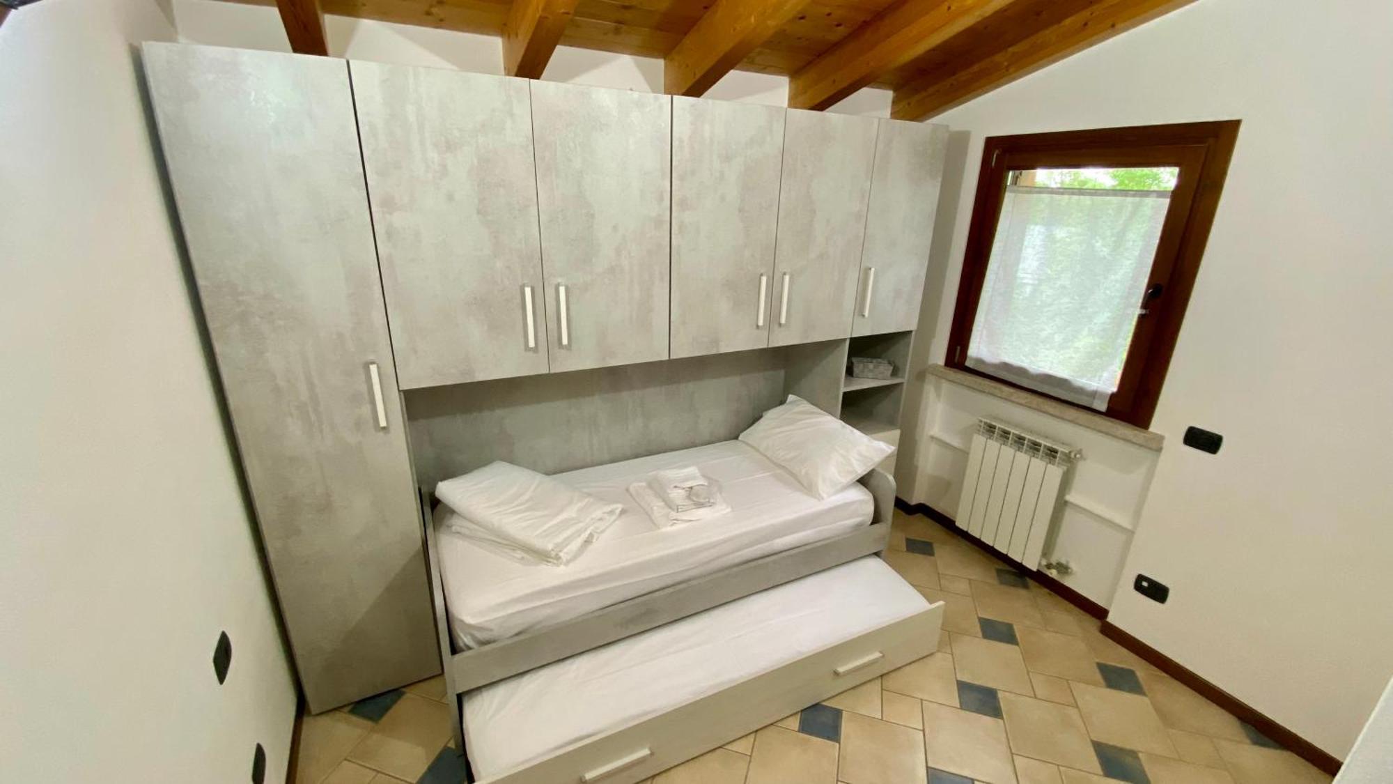 Ferienwohnung Enjoy House Ronchi  Exterior foto