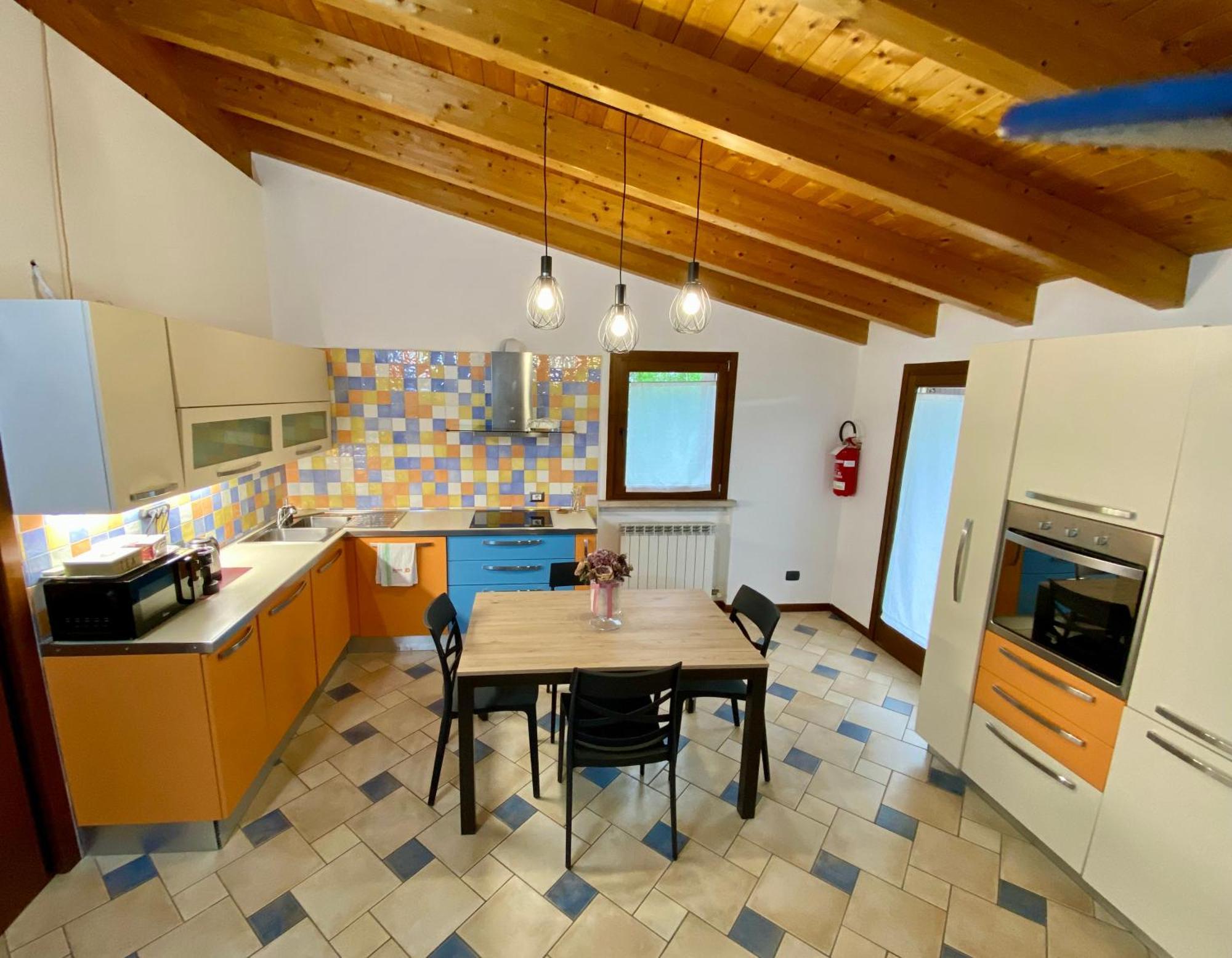 Ferienwohnung Enjoy House Ronchi  Exterior foto