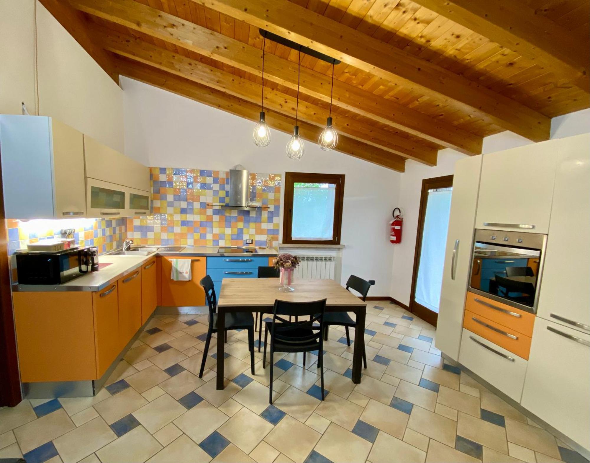 Ferienwohnung Enjoy House Ronchi  Exterior foto